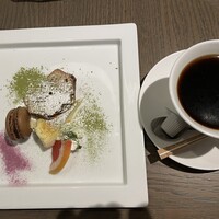 COLONIAL BEACH 横浜ハンマーヘッド - 