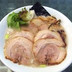 らぁ麺 胡心房 - 肉玉らあめん