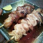 宮川橋もつ肉店 - 2013年11月：カシラ＆シロ