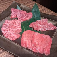 焼肉 和 - 料理長厳選牛（塩）
