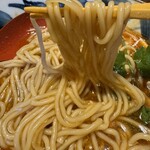 三宝亭 - 酸辣湯麺のストレート中細麺