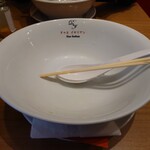 黄金の塩らぁ麺 ドゥエイタリアン 市ヶ谷本店 - 