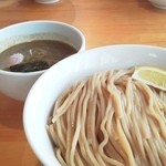 門つる - つけ麺。つけ汁はドロ系