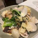 シェ・トト - ヒゲ鱈と蛤のフリカッセ