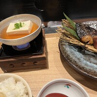銀座米料亭 八代目儀兵衛 - 