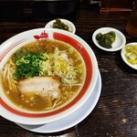 新・和歌山ラーメン ばり馬 岩出店 - 