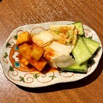 赤坂 らいもん - キムチ盛り合わせ