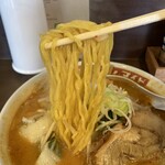 ラーメン マイド - 麺はこんな感じ