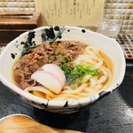 228516550 - 肉うどん　1,100円