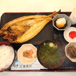 間宮商店 食堂部 - 三特定食ひもの (真ほっけ)