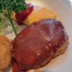 コーヒーショップシモン - ハンバーグとチーズオムレツのアッープ！