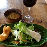 タイ料理 タラート - 前菜　スープ　赤ワイン