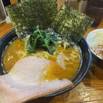 ラーメン 末廣家 - 