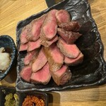 肉山 - 