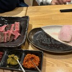 肉山 - 