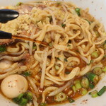 ラーメン二郎 - 赤酢投入～♪