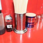 ラーメン二郎 - 卓上調味料