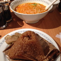 Az/ビーフン東 大阪店 - ちまきと坦々麺