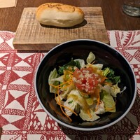 biodinamico - プラスのサラダ&自家製パン biodinamico - プラスのサラダ&自家製パン