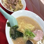 かいざん - かいざんラーメンとネギ丼セット1000円