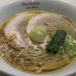 黄金の塩らぁ麺 ドゥエイタリアン - 料理写真: