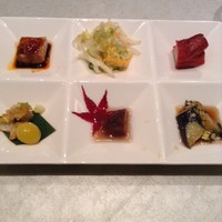 雪園 京橋店 - 前菜6種盛り合わせ