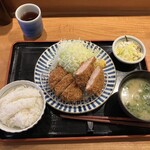 Tonkatsu Den - 来ました！