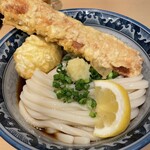 梅田 釜たけうどん - 