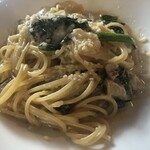 Osteria Gru - 牡蠣とほうれん草のパスタ