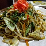 鶴亀 - ソース焼きそば 500円(税込)(2023年12月20日撮影)