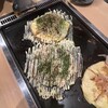 Yoshino - ▪️【ミックスモダン1270円】CP3.3
                ミックスモダンは、しっかりと焼いたお好み焼きです。最後にそばと玉子を覆わせて、マヨビーム❗️
                
                ▪️【明太子もち1050円】CP3.2
                「明太子ともち」の王道。