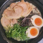 元祖博多 中洲屋台ラーメン 一竜 - 