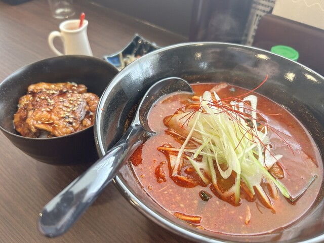 ぶた丼大手門 4条通店 - 旭川四条（豚丼）の写真