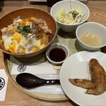 名古屋コーチン親子丼 酉しみず - 