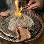 代官山 炭火焼肉 猿楽 - 