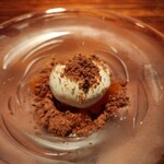 Saucer - 柿のコンポート､練乳アイス､ショコラグラニテ