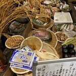 Robata Banya - カウンターの食材