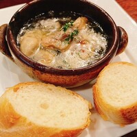 BELON 渋谷店 - アヒージョ。明日の息が怖い笑