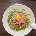 らぁめん こらぼるた - キムラー鶏ハムユッケまぜそば