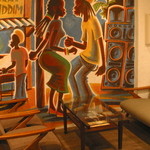 WORLD KITCHEN BAOBAB - 壁一面に描かれたカリブな絵で気分は南国なゆったりソファー席