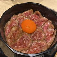炭火和牛焼肉もうもう亭 広小路店 - 