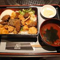 肉匠 牛虎 西中島店 - 