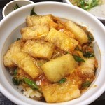 なか卯 - 衣笠丼
なか卯のタマゴは濃厚だのう