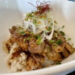 ひこま豚食堂＆ファーマーズショップ - ステーキ丼（普通盛り）/990