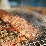 炭火焼肉ホルモンさわいし - 