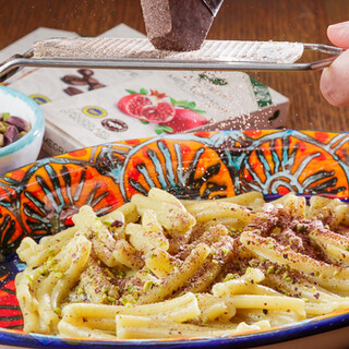 世界最高峰シチリア島ブロンテ産ピスタチオを使用