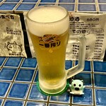 餃子工房 ギョィィィィィィン - 生ビールは一番搾り