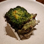ル ミエル - サザエとキノコの香草バター焼き