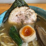 あってりめんこうじ - チャーシュー、ハーフ味玉、ほうれん草、海苔、牛蒡