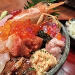 Kaisen Izakaya Hamayaki Ryouri Oogaki - 